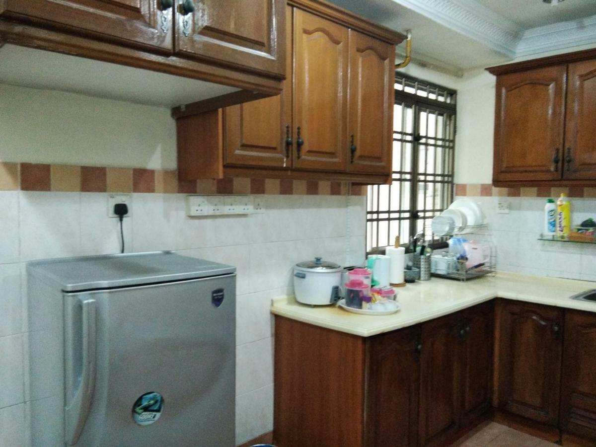Ainis Guest House In Vista Amani Condominium Kuala Lumpur Bagian luar foto