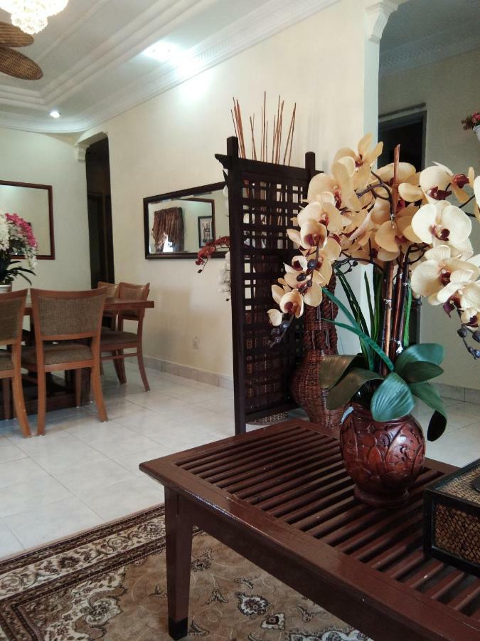 Ainis Guest House In Vista Amani Condominium Kuala Lumpur Bagian luar foto