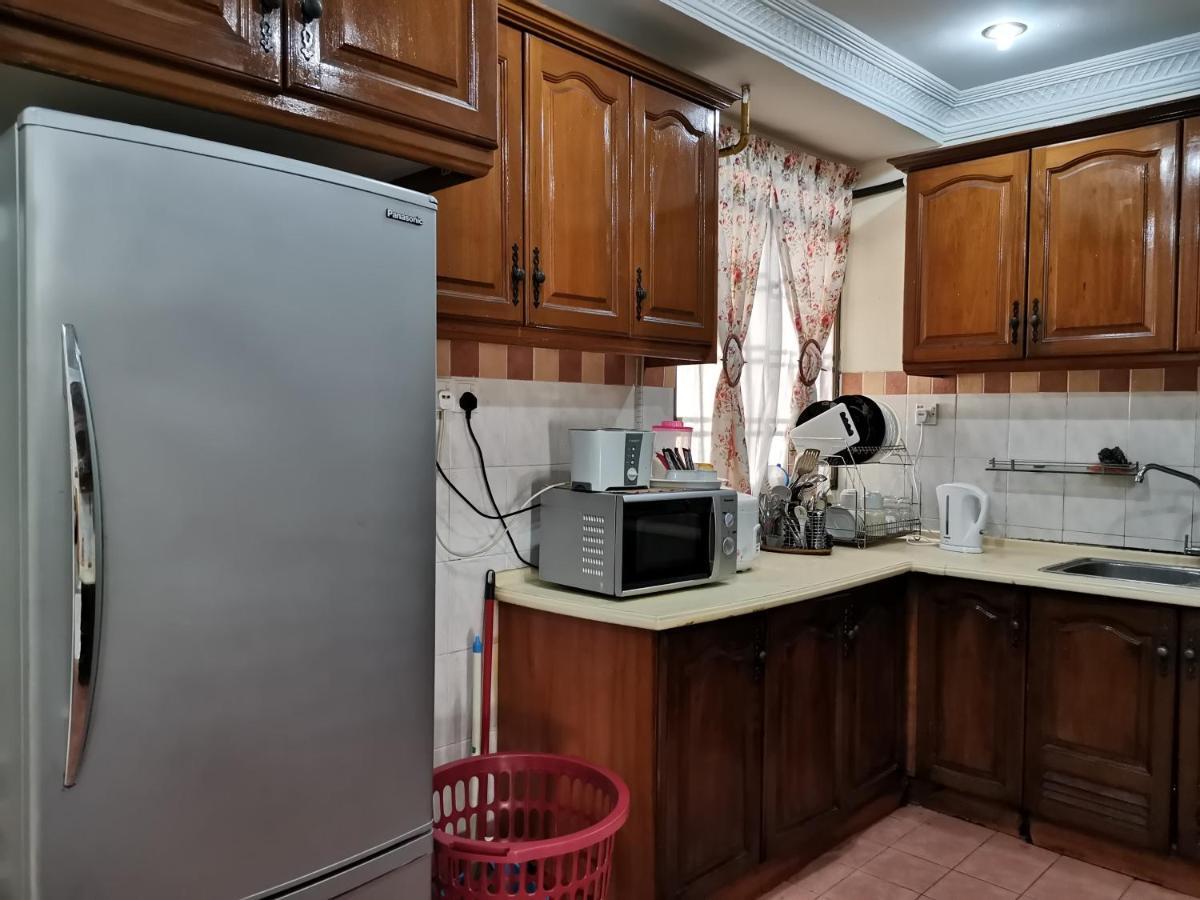 Ainis Guest House In Vista Amani Condominium Kuala Lumpur Bagian luar foto