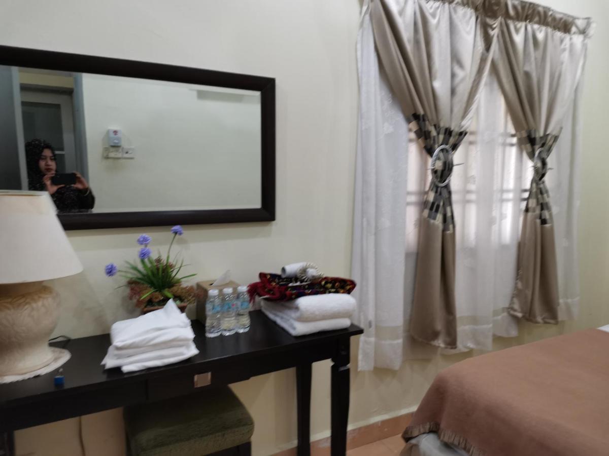 Ainis Guest House In Vista Amani Condominium Kuala Lumpur Bagian luar foto
