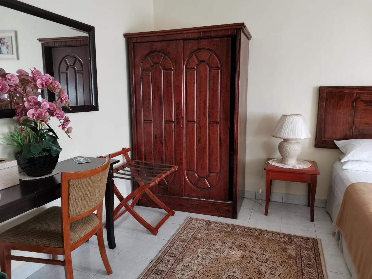 Ainis Guest House In Vista Amani Condominium Kuala Lumpur Bagian luar foto
