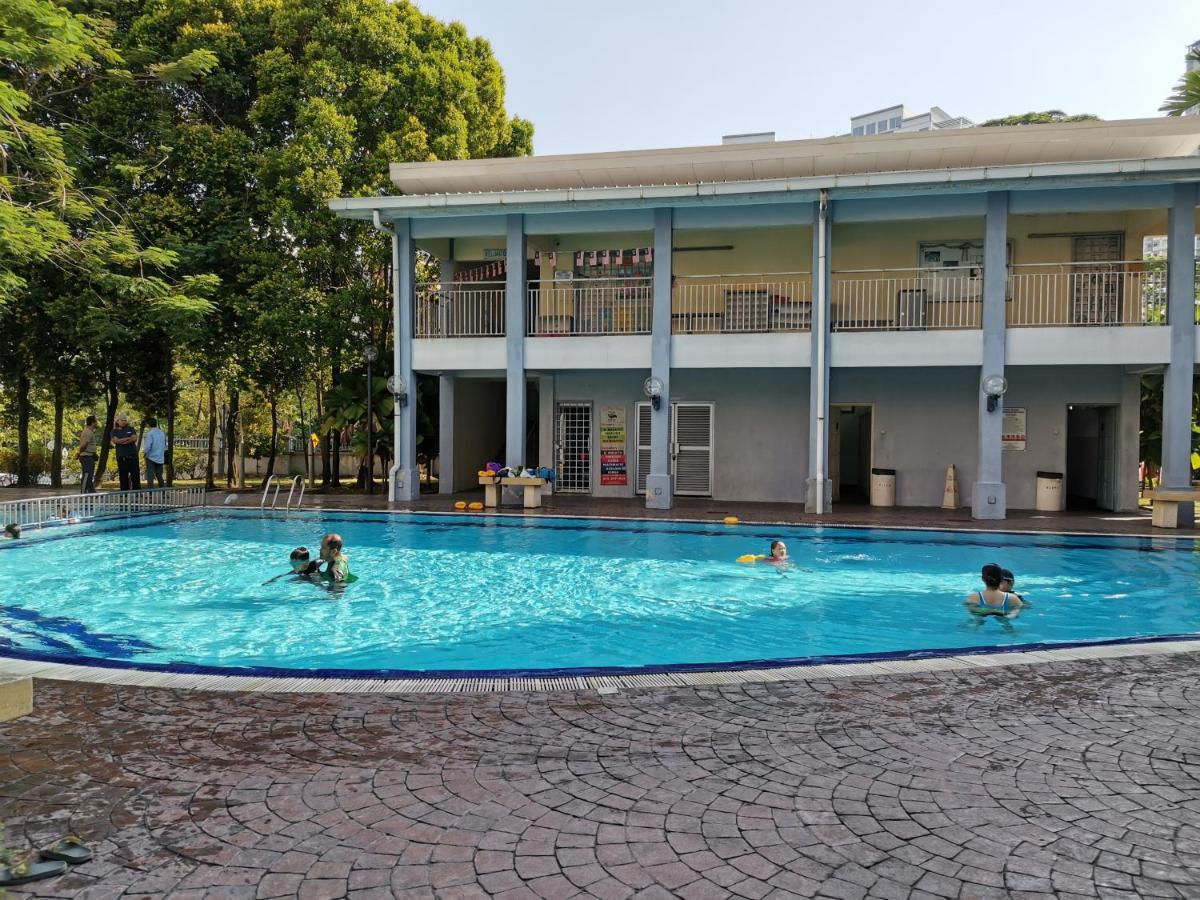 Ainis Guest House In Vista Amani Condominium Kuala Lumpur Bagian luar foto