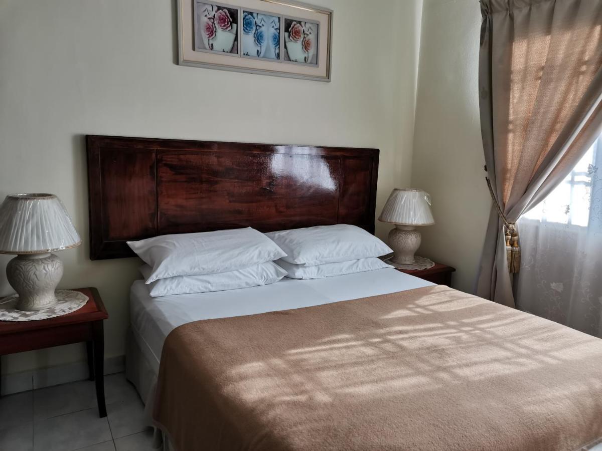 Ainis Guest House In Vista Amani Condominium Kuala Lumpur Bagian luar foto
